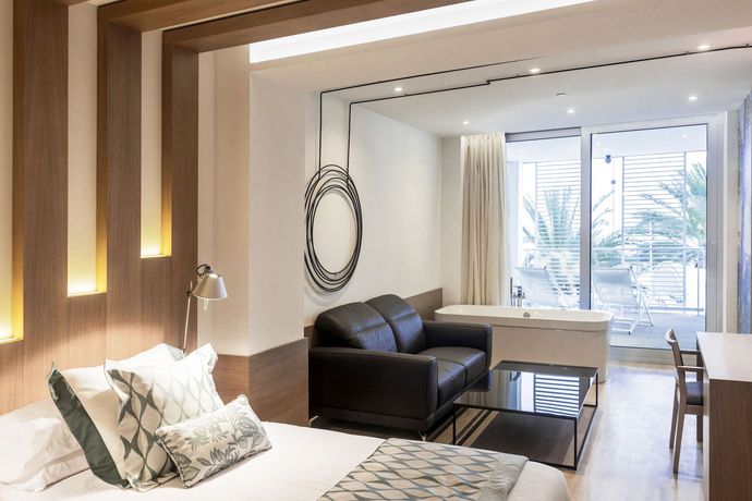 Imagen de la habitación del Hotel Pure Salt Garonda - Adults Only. Foto 23