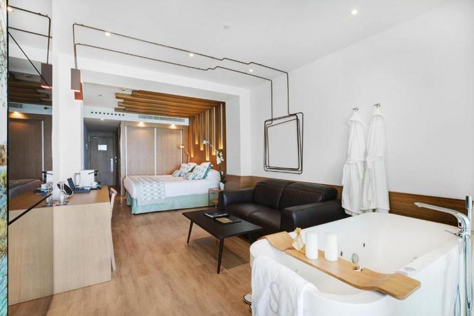 Imagen de la habitación del Hotel Pure Salt Garonda - Adults Only. Foto 27