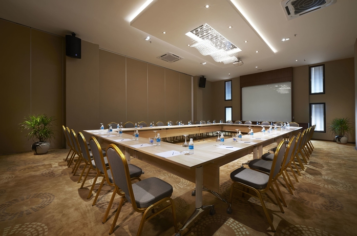 Imagen de los interiores del Hotel Purest Sungai Petani. Foto 12