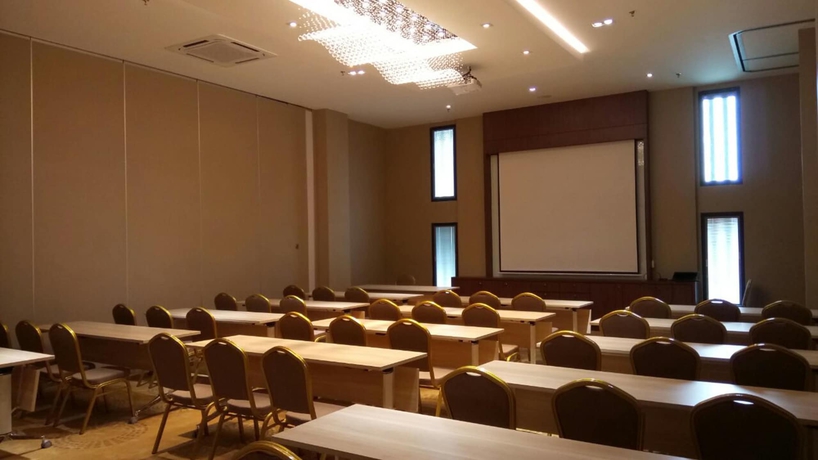 Imagen de los interiores del Hotel Purest Sungai Petani. Foto 13