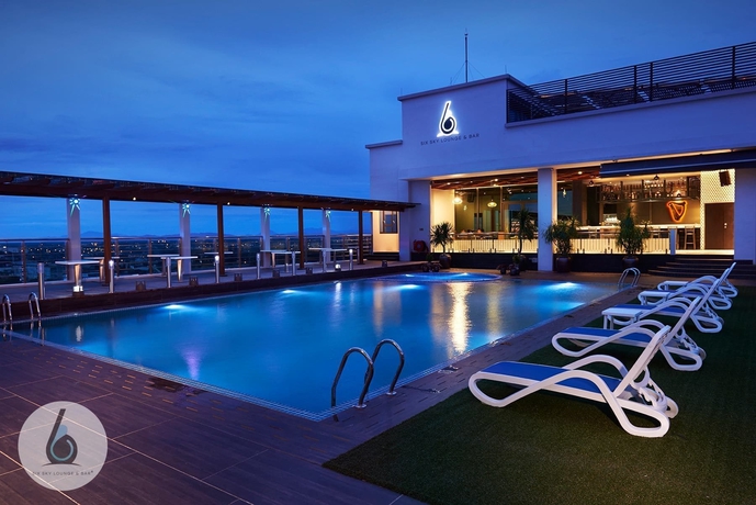 Imagen de la piscina del Hotel Purest Sungai Petani. Foto 18