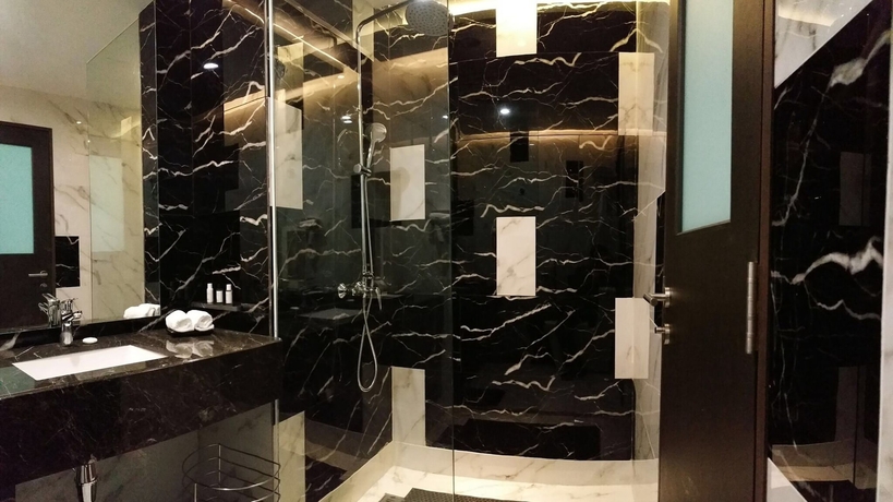 Imagen de la habitación del Hotel Purest Sungai Petani. Foto 7