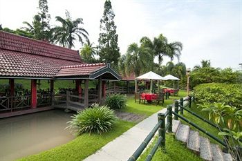 Imagen de los interiores del Hotel Puri Asri. Foto 15