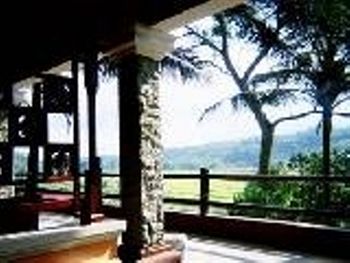 Imagen del bar/restaurante del Hotel Puri Asri. Foto 6