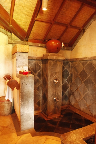 Imagen de la habitación del Hotel Puri Bagus Manggis. Foto 8