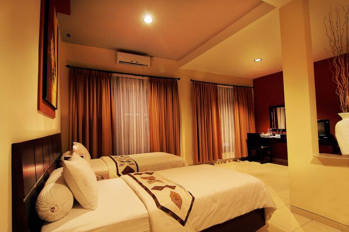 Imagen general del Hotel Puri Chorus. Foto 1