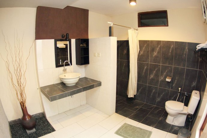 Imagen de la habitación del Hotel Puri Chorus. Foto 18