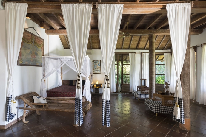 Imagen de la habitación del Hotel Puri Ganesha Villas. Foto 14