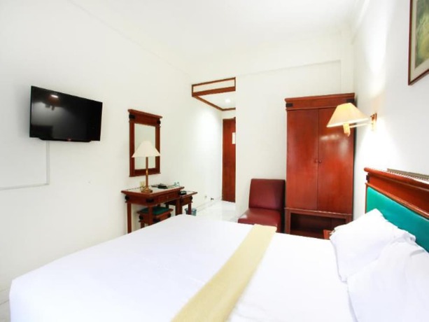 Imagen de la habitación del Hotel Puri Jaya. Foto 12
