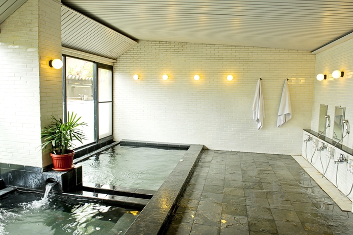 Imagen de la piscina del Hotel Puri Kiic Golf View. Foto 17