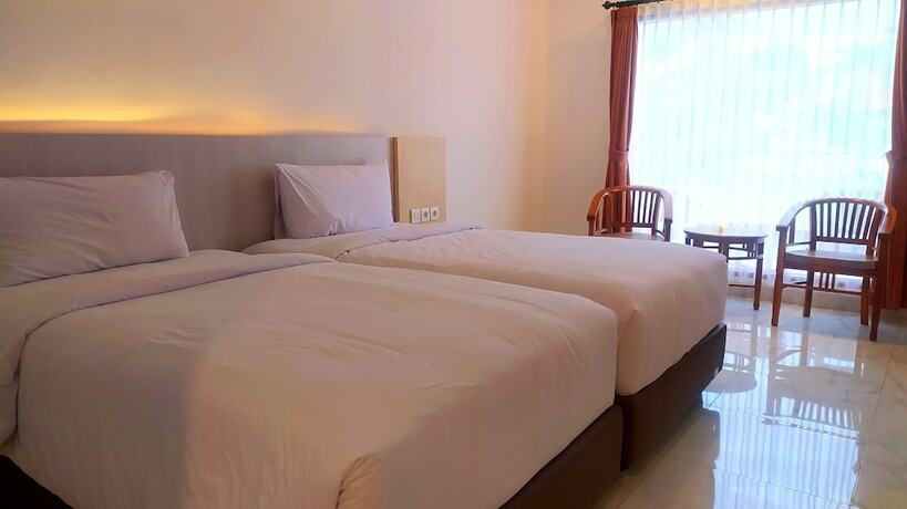 Imagen general del Hotel Puri Lovina. Foto 10