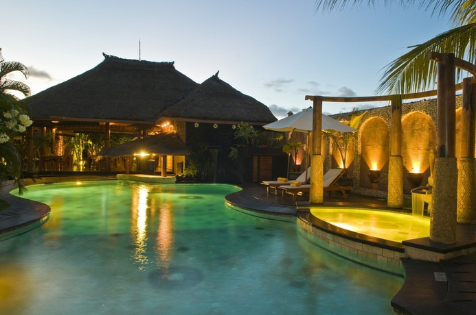 Imagen de la piscina del Hotel Puri Madawi. Foto 13