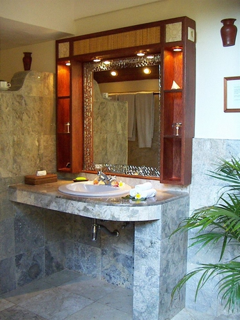 Imagen de la habitación del Hotel Puri Madawi. Foto 7