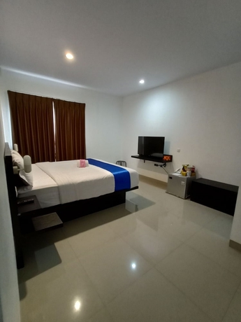 Imagen de la habitación del Hotel Puri Maju. Foto 8