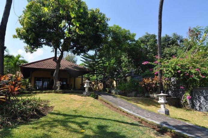 Imagen general del Hotel Puri Mangga Sea View Resort and Spa. Foto 7