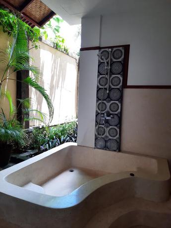 Imagen de la habitación del Hotel Puri Mesari. Foto 3