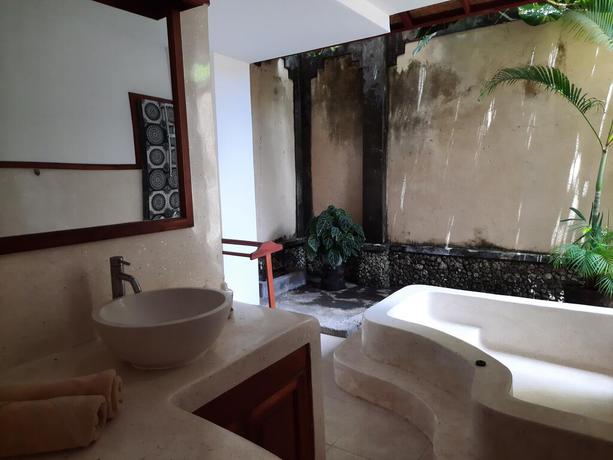 Imagen de la habitación del Hotel Puri Mesari. Foto 6
