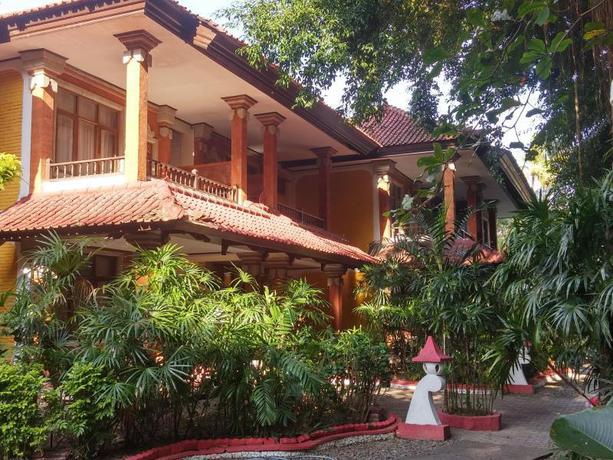 Imagen general del Hotel Puri Naga Beachfront Cottages. Foto 2