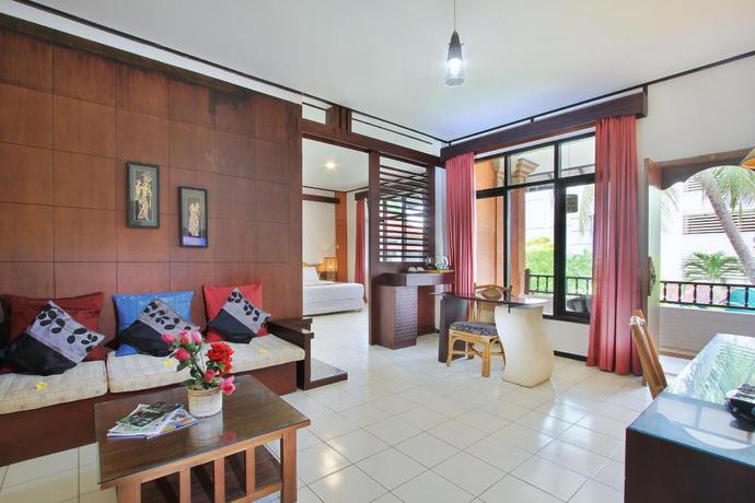Imagen general del Hotel Puri Naga Beachfront Cottages. Foto 3
