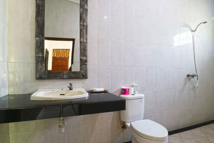 Imagen de la habitación del Hotel Puri Nusa Beach. Foto 12