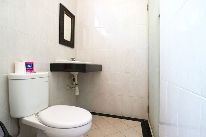 Imagen de la habitación del Hotel Puri Nusa Beach. Foto 16
