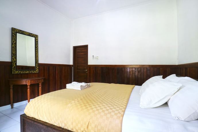 Imagen de la habitación del Hotel Puri Nusa Beach. Foto 17