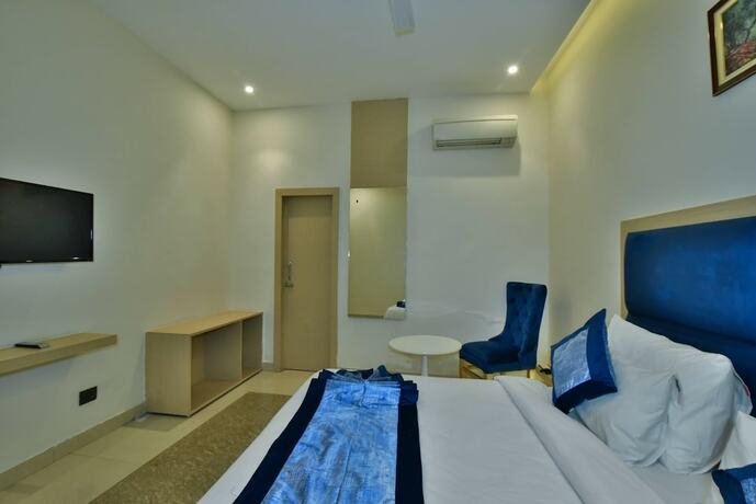 Imagen de la habitación del Hotel Puri Palace Amritsar. Foto 31