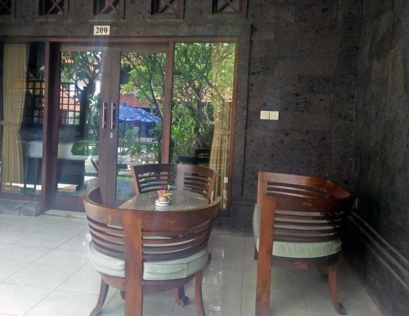 Imagen general del Hotel Puri Rai. Foto 6