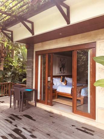 Imagen de la habitación del Hotel Puri Raya Villa Ubud. Foto 9