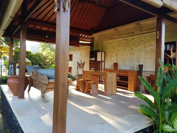 Imagen de los interiores del Hotel Puri Raya Villa Ubud. Foto 20