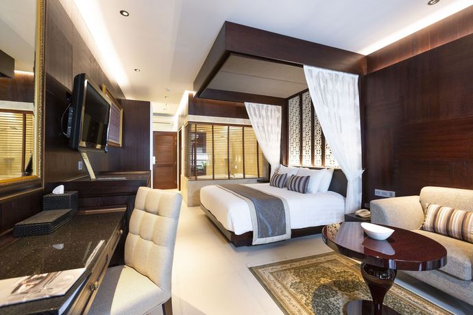 Imagen de la habitación del Hotel Puri Santrian. Foto 8