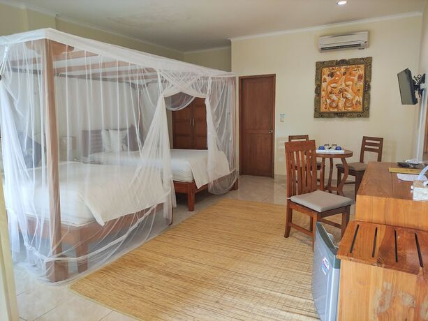 Imagen general del Hotel Puri Sari Beach. Foto 6