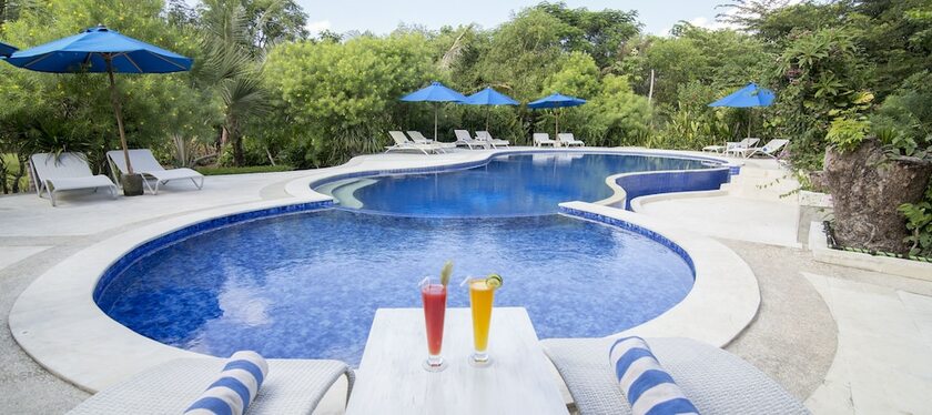 Imagen general del Hotel Puri Sari Beach. Foto 10