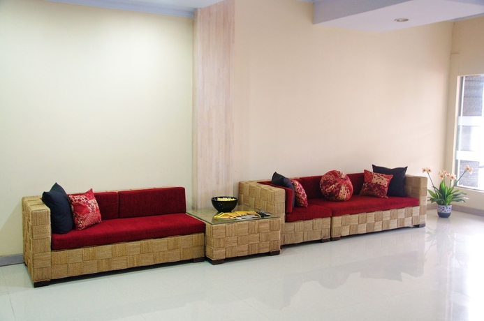 Imagen de los interiores del Hotel Puri Saron Denpasar. Foto 17