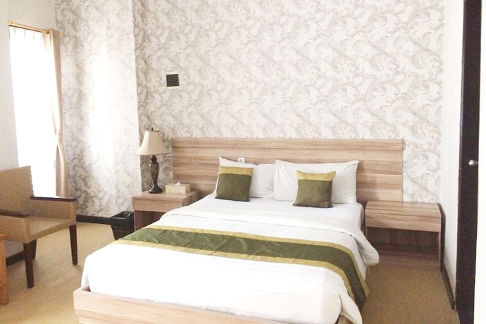 Imagen de la habitación del Hotel Puri Saron Denpasar. Foto 5