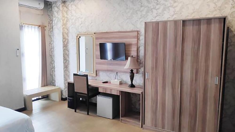 Imagen de la habitación del Hotel Puri Saron Denpasar. Foto 9