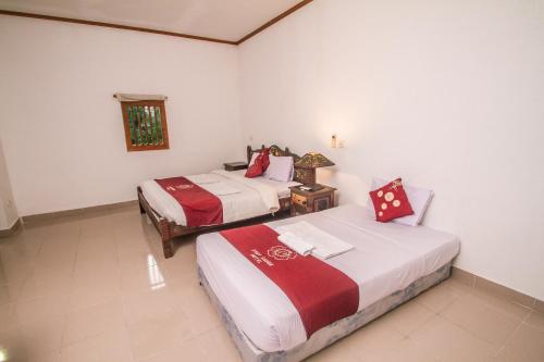 Imagen de la habitación del Hotel Puri Saron Madangan. Foto 3