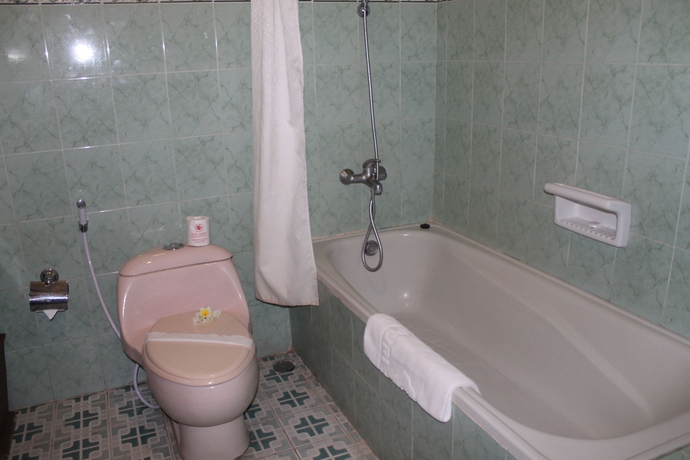 Imagen de la habitación del Hotel Puri Saron Senggigi. Foto 9