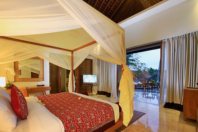 Imagen de la habitación del Hotel Puri Sebali Resort. Foto 8