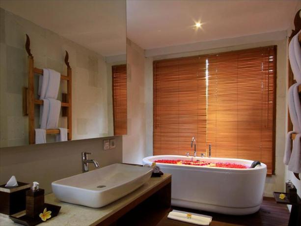 Imagen de la habitación del Hotel Puri Sebali Resort. Foto 22