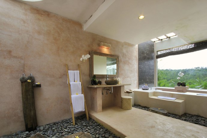 Imagen de la habitación del Hotel Puri Sebatu Resort. Foto 8