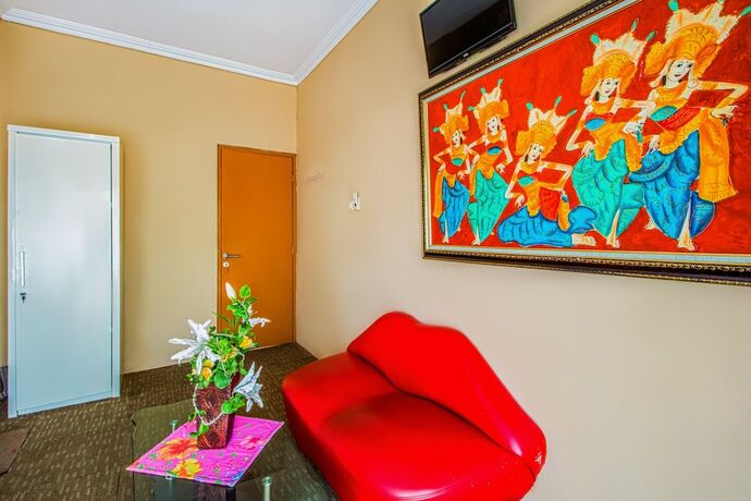 Imagen de la habitación del Hotel Puri Singgasana Ambarukmo. Foto 5