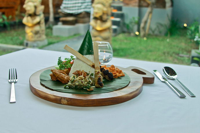 Imagen del bar/restaurante del Hotel Puri Suksma Ubud. Foto 6