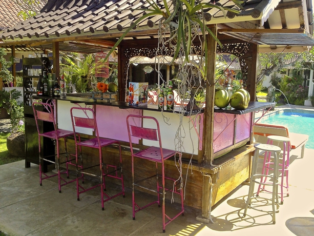Imagen de la piscina del Hotel Puri Tempo Doeloe. Foto 16