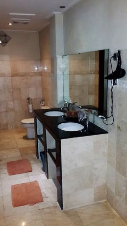 Imagen de la habitación del Hotel Puri Wirata Dive Resort And Spa. Foto 11