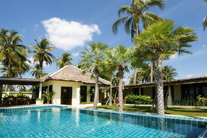 Imagen de la piscina del Hotel Purin Resort & Restaurant. Foto 9