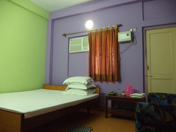 Imagen de la habitación del Hotel Purnima. Foto 3
