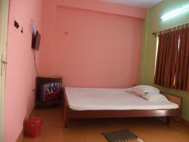 Imagen de la habitación del Hotel Purnima. Foto 19