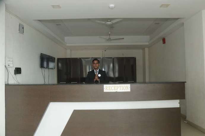 Imagen de los interiores del Hotel Purple Beds By Vits Daman. Foto 7