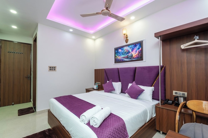 Imagen de la habitación del Hotel Purple Dot Haridwar. Foto 3